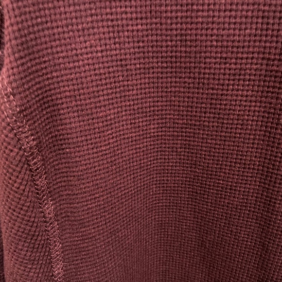 N1-BUNDLE ONLY-Men's Burgundy Waffle Knit Three Button Long Sleeve Shirt - Picture 4 of 7
